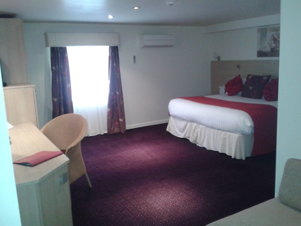 Waterfront Hotel Brighouse Exterior foto